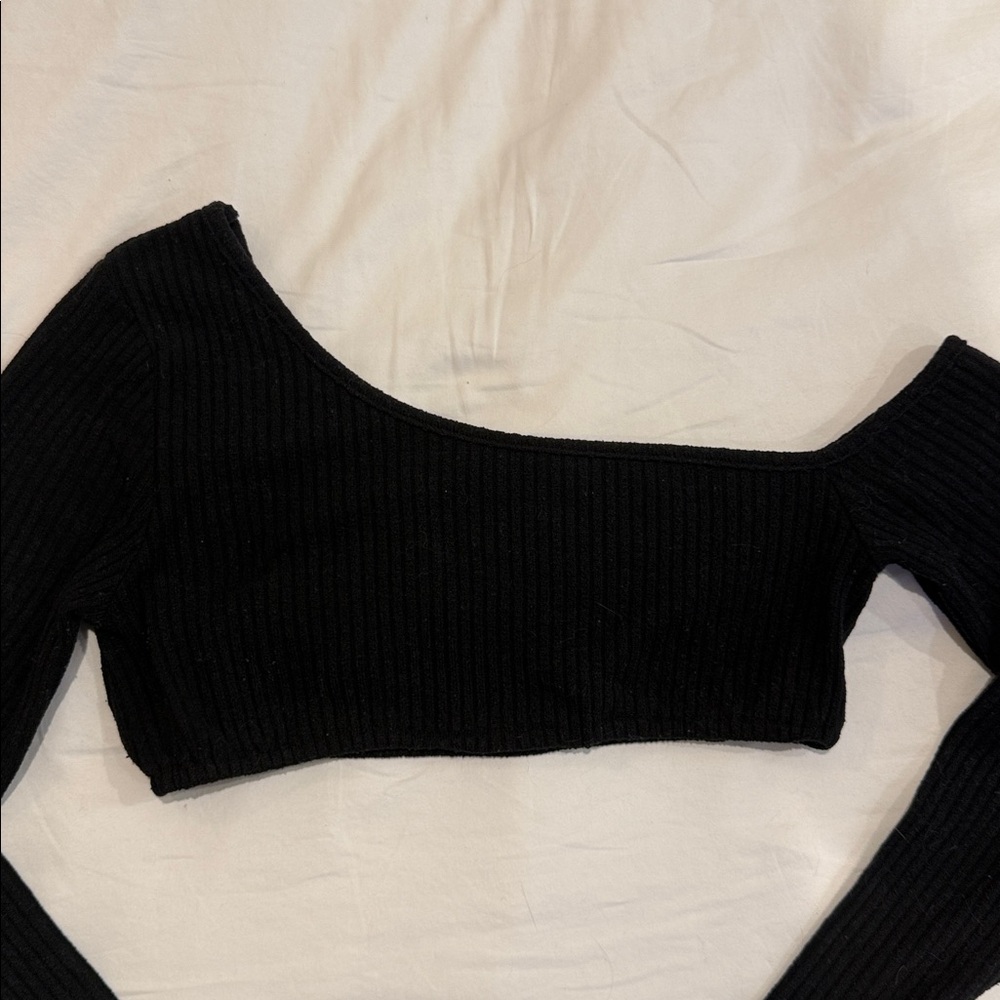 MOVING SALE Zaful Black Ribbed Off Shoulder Cropped Long Sleeve Knit Top - Picture 8 of 8